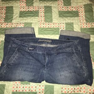 American eagle capris